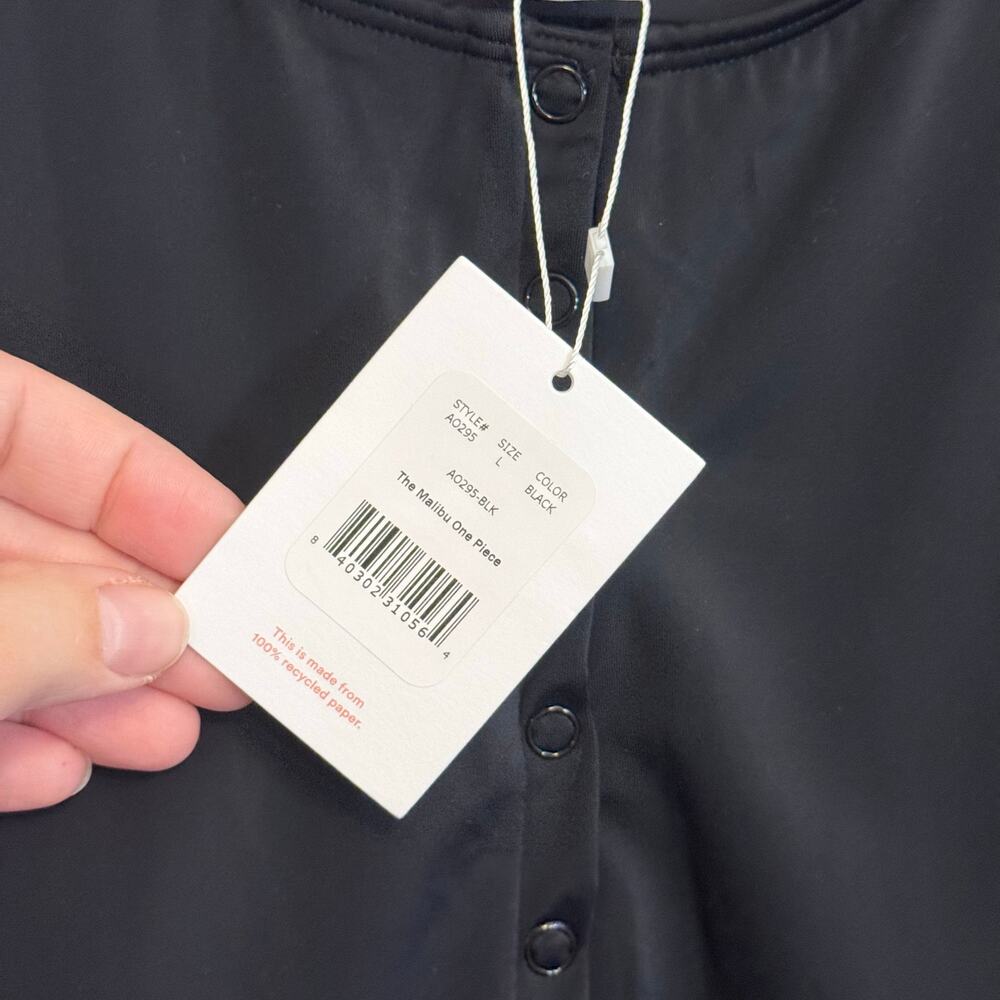 Andie Swimsuit Black Large NWT - Picture 7 of 8